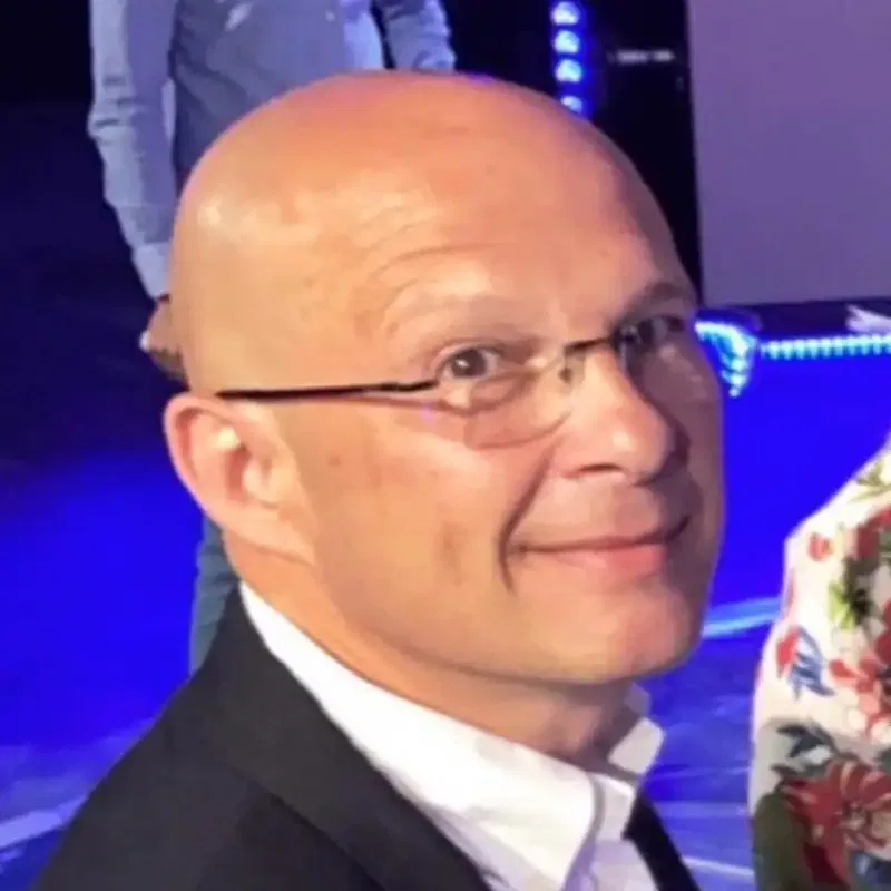 Matteo Mille - Chief Sales Enablement & Operations (Italy) at Microsoft