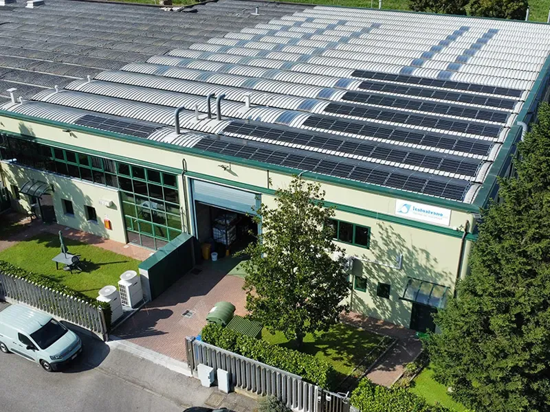 Italgalvano, esterni